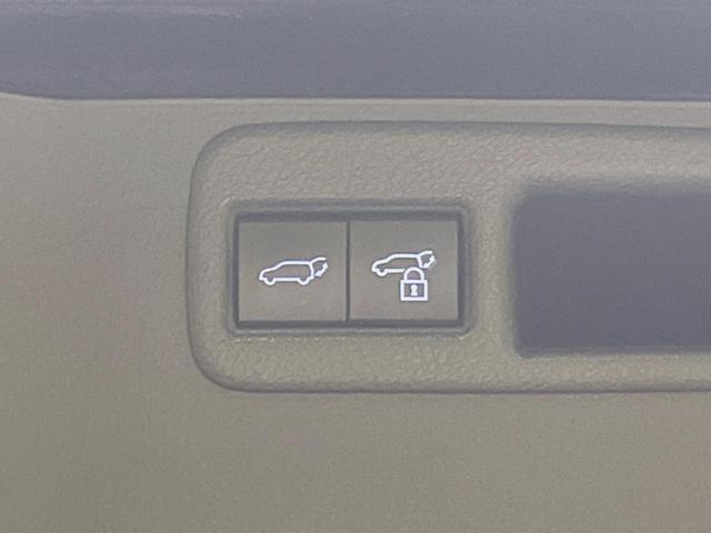 ハリアーハイブリッド Ｚ　レザーパッケージ　調光パノラマルーフ　１２．３インチメーカーナビ　全周囲カメラ　セーフティセンス　レーダークルーズ　ブラインドスポットモニター　黒革シート　ハンズフリーパワーバックドア　シートベンチレーション　ＥＴＣ（24枚目）