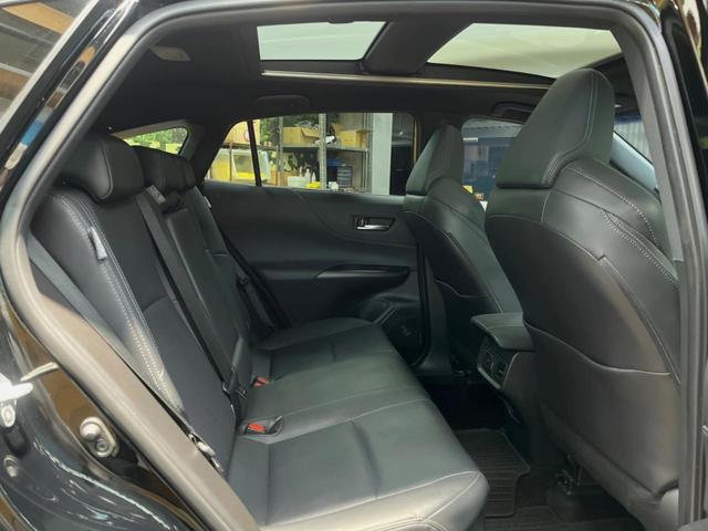 ハリアーハイブリッド Ｚ　レザーパッケージ　調光パノラマルーフ　１２．３インチメーカーナビ　全周囲カメラ　セーフティセンス　レーダークルーズ　ブラインドスポットモニター　黒革シート　ハンズフリーパワーバックドア　シートベンチレーション　ＥＴＣ（33枚目）