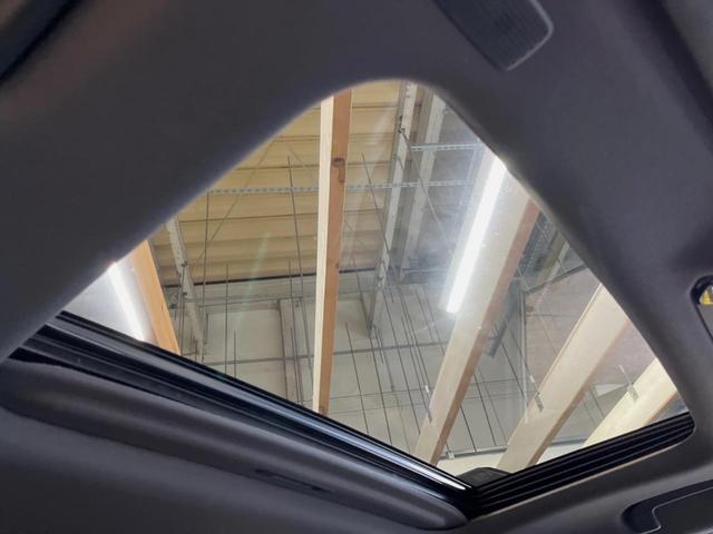 ランドクルーザー２５０ ＶＸ　４ＷＤ　ディーゼル　サンルーフ　１２．３型ディスプレイオーディオ　全周囲カメラ　レーダークルーズ　デジタルインナーミラー　ブラインドスポットモニター　パワーバックドア　シートベンチレーション　ＥＴＣ（3枚目）