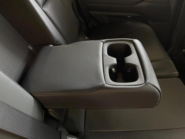 ランドクルーザー２５０ ＶＸ　４ＷＤ　ディーゼル　サンルーフ　１２．３型ディスプレイオーディオ　全周囲カメラ　レーダークルーズ　デジタルインナーミラー　ブラインドスポットモニター　パワーバックドア　シートベンチレーション　ＥＴＣ（37枚目）