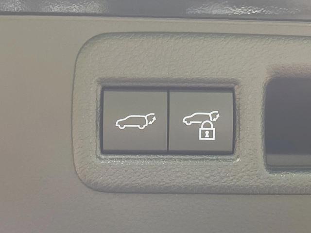 ハリアー Ｇ　１２．３インチディスプレイオーディオ　パワーシート　バックカメラ　パワーバックドア　シートヒーター　デジタルインナーミラー　レーダークルーズ　ステアリングヒーター　ブラインドスポットモニター　ＥＴＣ（5枚目）