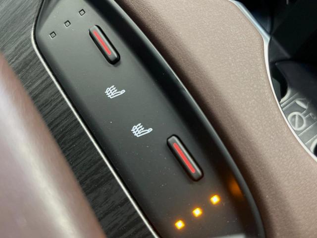 ハリアー Ｇ　１２．３インチディスプレイオーディオ　パワーシート　バックカメラ　パワーバックドア　シートヒーター　デジタルインナーミラー　レーダークルーズ　ステアリングヒーター　ブラインドスポットモニター　ＥＴＣ（6枚目）