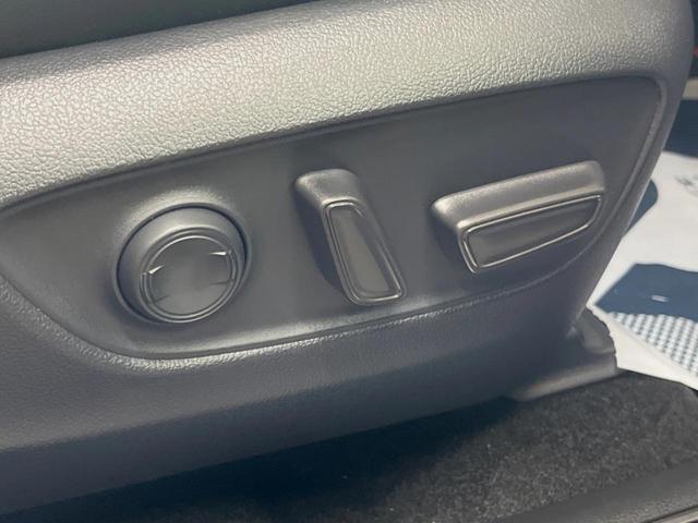 ハリアー Ｇ　１２．３インチディスプレイオーディオ　パワーシート　バックカメラ　パワーバックドア　シートヒーター　デジタルインナーミラー　レーダークルーズ　ステアリングヒーター　ブラインドスポットモニター　ＥＴＣ（7枚目）