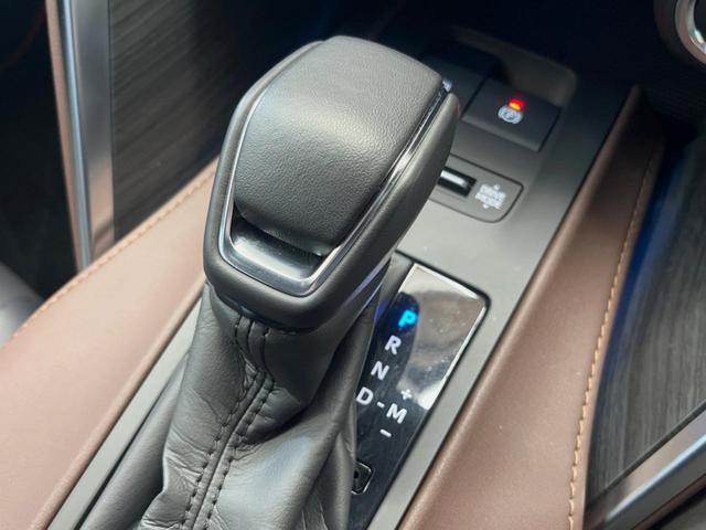 ハリアー Ｇ　１２．３インチディスプレイオーディオ　パワーシート　バックカメラ　パワーバックドア　シートヒーター　デジタルインナーミラー　レーダークルーズ　ステアリングヒーター　ブラインドスポットモニター　ＥＴＣ（38枚目）