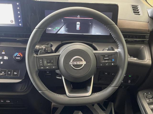 セレナ ハイウェイスターV 12.3型ディスプレイオーディオ 全周囲カメラ プロパイロット 禁煙車 両側電動スライドドア デジタルインナーミラー LEDヘッド ETC クリアランスソナー 16インチアルミ 革巻きステアリング(12枚目)