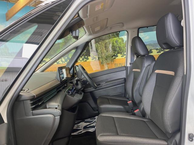 セレナ ハイウェイスターV 12.3型ディスプレイオーディオ 全周囲カメラ プロパイロット 禁煙車 両側電動スライドドア デジタルインナーミラー LEDヘッド ETC クリアランスソナー 16インチアルミ 革巻きステアリング(28枚目)