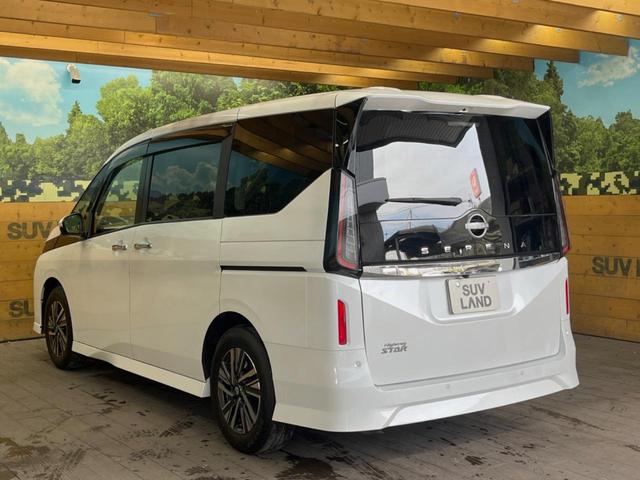 セレナ ハイウェイスターV 12.3型ディスプレイオーディオ 全周囲カメラ プロパイロット 禁煙車 両側電動スライドドア デジタルインナーミラー LEDヘッド ETC クリアランスソナー 16インチアルミ 革巻きステアリング(51枚目)