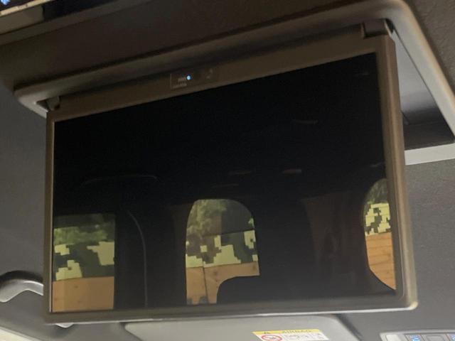 ヴォクシー S-Z 10.5インチディスプレイオーディオ バックカメラ セーフティセンス レーダークルーズ 両側パワスラ ハーフレザーシート 純正17インチアルミ シートヒーター フリップダウン LEDヘッド ETC(5枚目)