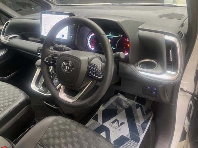 ヴォクシー S-Z 10.5インチディスプレイオーディオ バックカメラ セーフティセンス レーダークルーズ 両側パワスラ ハーフレザーシート 純正17インチアルミ シートヒーター フリップダウン LEDヘッド ETC(32枚目)