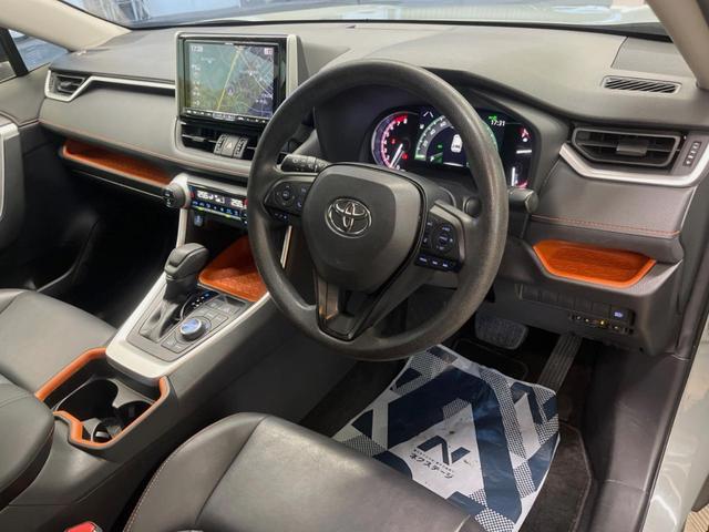 ＲＡＶ４ アドベンチャー　ＢＩＧ－Ｘ９インチナビ　セーフティセンス　ブラインドスポットモニター　バックカメラ　合皮シート　パワーシート　純正１９インチアルミ　ＬＥＤヘッド　デュアルオートエアコン　ダウンヒルアシスト　ＥＴＣ（28枚目）