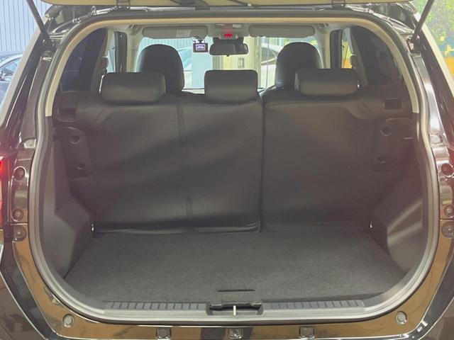 ライズ Ｇ　９インチディスプレイオーディオ　バックカメラ　スマートアシスト　ＬＥＤヘッド　コーナーセンサー　純正１６インチアルミ　スマートキー　オートエアコン　オートライト　ＥＴＣビルトイン　Ｂｌｕｅｔｏｏｔｈ（10枚目）