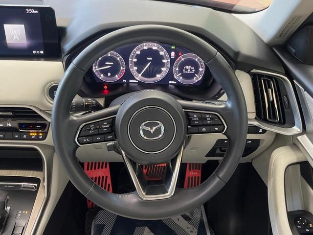 �y�����v�����X�e�A�����O�z�㎿�Ȋv���g�p���邱�ƂŁA��ɂ����������݂ƂĂ��^�]���₷���n���h���ł���