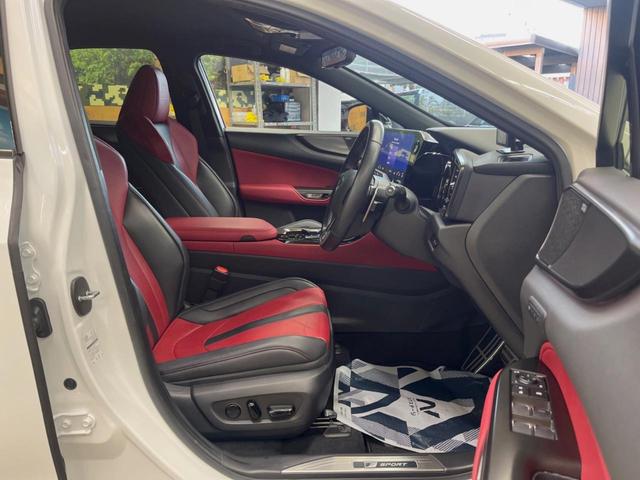 NX NX350h Fスポーツ 14インチディスプレイオーディオ 全周囲カメラ マークレビンソン プリクラッシュセーフティ レーダークルーズ デジタルインナーミラー ブラインドスポットモニター 赤革シート LEDヘッド パワーシート(37枚目)