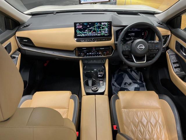 エクストレイル G e-4ORCE 12.3インチディスプレイ 全周囲カメラ プロパイロット インテリジェントエマージェンシーブレーキ デジタルインナーミラー 茶革シート ブラインドスポットモニター ハンズフリーパワーバックドア ETC(2枚目)