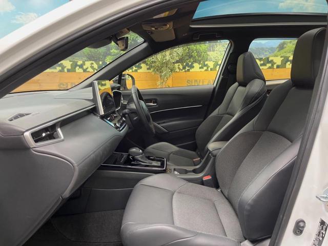 カローラクロス ハイブリッド　Ｚ　パノラマルーフ　１０．５インチディスプレイオーディオ　全周囲カメラ　セーフティセンス　レーダークルーズ　ブラインドスポットモニター　ハーフレザーシート　ハンズフリーパワーバックドア　１８インチアルミ（21枚目）