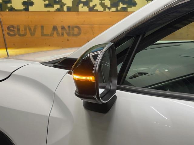 カローラクロス ハイブリッド　Ｚ　パノラマルーフ　１０．５インチディスプレイオーディオ　全周囲カメラ　セーフティセンス　レーダークルーズ　ブラインドスポットモニター　ハーフレザーシート　ハンズフリーパワーバックドア　１８インチアルミ（23枚目）