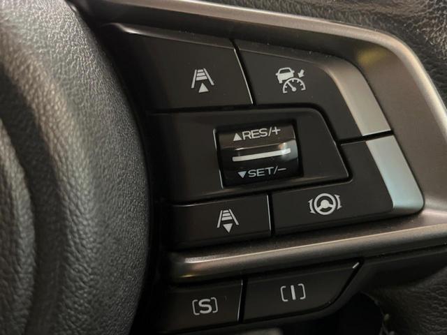 フォレスター プレミアム　純正ビルトインナビ　フロント・サイド・バックカメラ　アイサイトコアテクノロジー　レーダークルーズ　ハーフレザーシート　メモリー機能付きパワーシート　全席シートヒーター　デジタルインナーミラー　ＥＴＣ（5枚目）