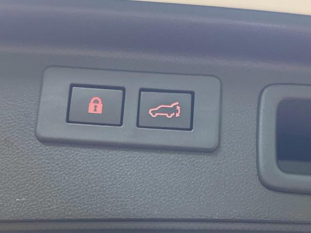 フォレスター プレミアム　純正ビルトインナビ　フロント・サイド・バックカメラ　アイサイトコアテクノロジー　レーダークルーズ　ハーフレザーシート　メモリー機能付きパワーシート　全席シートヒーター　デジタルインナーミラー　ＥＴＣ（7枚目）