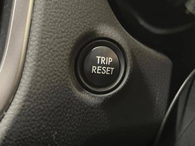 フォレスター プレミアム　純正ビルトインナビ　フロント・サイド・バックカメラ　アイサイトコアテクノロジー　レーダークルーズ　ハーフレザーシート　メモリー機能付きパワーシート　全席シートヒーター　デジタルインナーミラー　ＥＴＣ（45枚目）