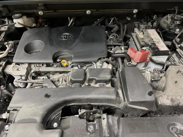 ＲＡＶ４ アドベンチャー　ＪＡＯＳエアロ　１０．５インチディスプレイオーディオ　バックカメラ　セーフティセンス　レーダークルーズ　デジタルインナーミラー　ブラインドスポットモニター　ＬＥＤヘッド　１９インチアルミ　合皮シート（18枚目）