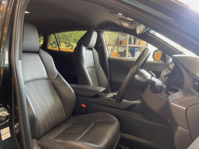 ハリアー Ｇ　バックカメラ　衝突被害軽減システム　レーダークルーズ　ブラインドスポットモニター　禁煙車　電動リアゲート　ハーフレザーシート　パワーシート　コーナーセンサー　スマートキー　ＬＥＤヘッド　ＥＴＣ２．０（9枚目）