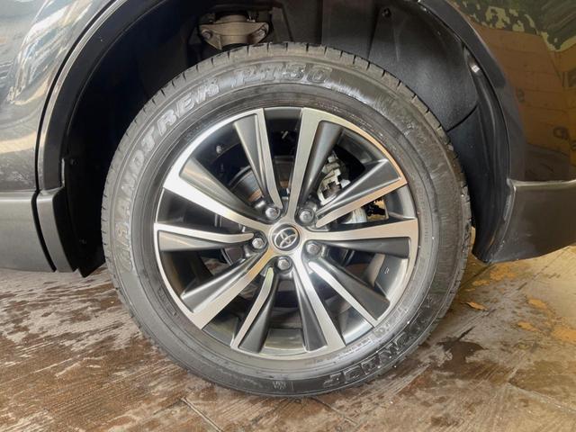 ハリアー Ｇ　バックカメラ　衝突被害軽減システム　レーダークルーズ　ブラインドスポットモニター　禁煙車　電動リアゲート　ハーフレザーシート　パワーシート　コーナーセンサー　スマートキー　ＬＥＤヘッド　ＥＴＣ２．０（13枚目）