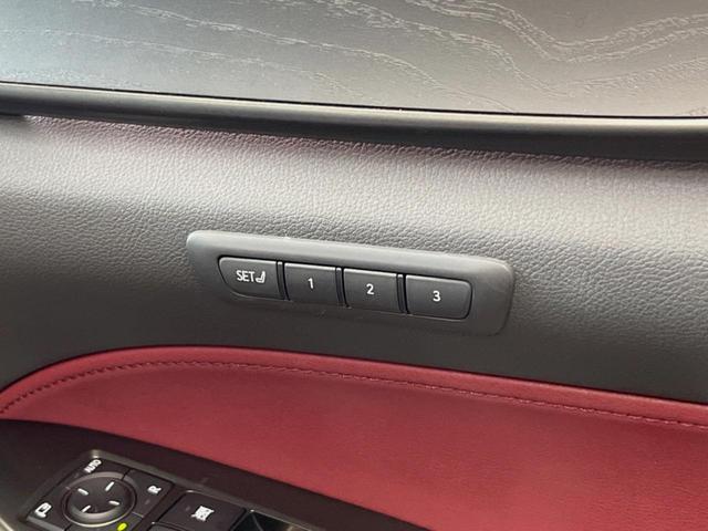 �y�������[�@�\�t���p���[�V�[�g�z�h���C�o�[���Ƃɐݒ肵���V�[�g�ʒu���L�����āA�{�^����Ő؂�ւ��ł���֗��ȋ@�\�I�^�]����������������������邲�ƒ�ɂ������߂ł���