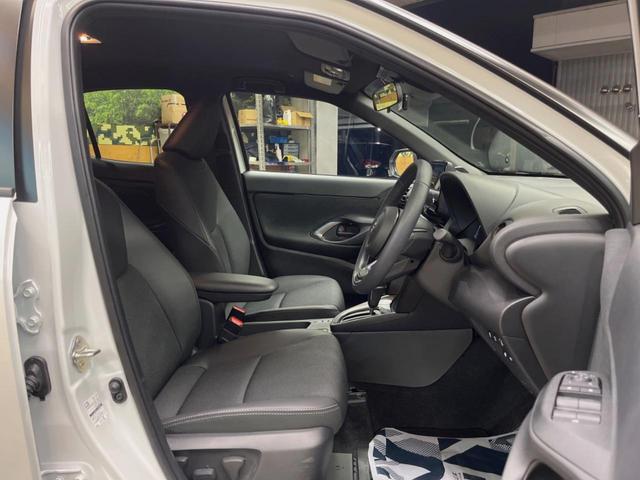 �y�n�[�t���U�[�V�[�g�z�������ƍ���S�n�𗼗������l�C�̃V�[�g���w�ʁE���ʂ̃t�@�u���b�N�f�ނ́A�ʋC���̗ǂ��⊊��ɂ����ɗD��Ă��܂��B�C���╞���ɍ��E���ꂸ���K�ɂ���肢�������܂��B