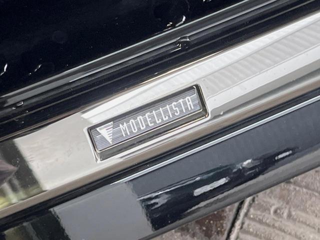 ヴェルファイアハイブリッド Ｚ　プレミア　左右独立ムーンルーフ　モデリスタエアロ　１４インチディスプレイオーディオ　全周囲カメラ　両側パワスラ　セーフティセンス　レーダークルーズ　黒革シート　デジタルインナーミラー　ブラインドスポットモニター（3枚目）