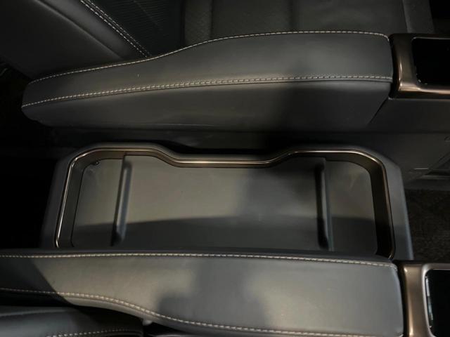 ヴェルファイアハイブリッド Ｚ　プレミア　左右独立ムーンルーフ　モデリスタエアロ　１４インチディスプレイオーディオ　全周囲カメラ　両側パワスラ　セーフティセンス　レーダークルーズ　黒革シート　デジタルインナーミラー　ブラインドスポットモニター（35枚目）