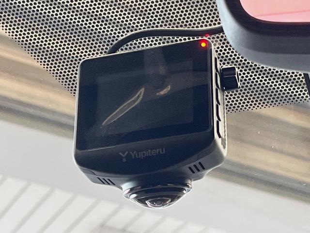 ヴェルファイアハイブリッド Ｚ　プレミア　左右独立ムーンルーフ　モデリスタエアロ　１４インチディスプレイオーディオ　全周囲カメラ　両側パワスラ　セーフティセンス　レーダークルーズ　黒革シート　デジタルインナーミラー　ブラインドスポットモニター（46枚目）