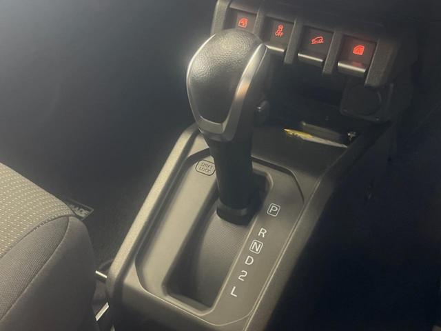 ジムニーノマド ＦＣ　４ＷＤ　スズキセーフティサポート　レーダークルーズ　前席シートヒーター　ダウンヒルアシスト　オートハイビーム　ＬＥＤヘッド　コーナーセンサー　純正１５インチアルミ　革巻きステアリング　オートエアコン（40枚目）