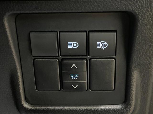 ランドクルーザープラド ＴＸ　Ｌパッケージ　マットブラックエディション　７人乗り　サンルーフ　禁煙車　純正９インチディスプレイオーディオ　全周囲カメラ　セーフティセンス　レーダークルーズ　黒革シート　グレード専用１８インチアルミ　ＬＥＤヘッド　ＥＴＣ　前席シートヒーター（38枚目）