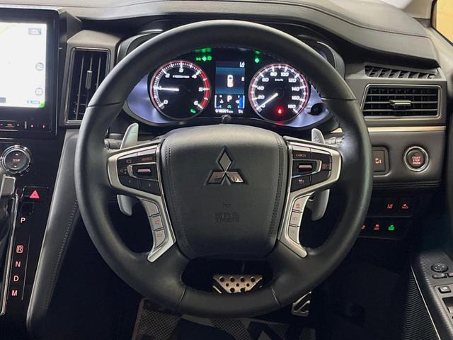 �y�����v�����X�e�A�����O�z�㎿�Ȋv���g�p���邱�ƂŁA��ɂ����������݂ƂĂ��^�]���₷���n���h���ł���