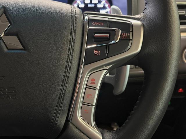 �y���[�_�[�N���[�Y�R���g���[���z�������H�ł̒��������s���y�ɁI�I�����ő��x��ۂN���[�Y�R���g���[�����A�Փˌy���V�X�e���ƘA�g���A�O���̎ԗ������m���ĎԊԂ�ۂ悤�ɑ��x���߂��Ă���܂��I�I