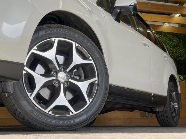 �y�����P�W�C���`�A���~�z�C�[���z�O�ςɃ}�b�`���������A���~�z�C�[���𑕒����Ă���܂��B�e��ЊO�A���~�z�C�[����A�X�^�b�h���X�^�C�����戵�����Ă���܂��B���񂲑��k����������