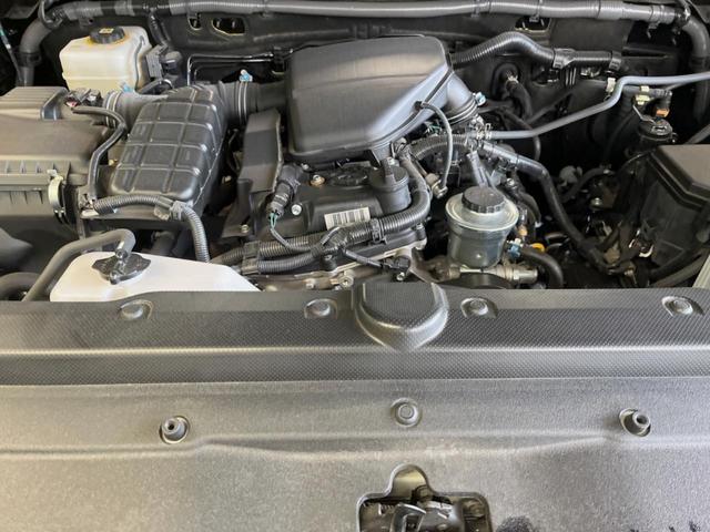 ランドクルーザープラド ＴＸ　Ｌパッケージ　マットブラックエディション　サンルーフ　ＢＩＧ－Ｘ９型ナビ　バックカメラ　セーフティセンス　レーダークルーズ　黒革シート　シートベンチレーション　グレード専用１８インチアルミ　革巻きステアリング　スマートキー　ＬＥＤヘッド（18枚目）