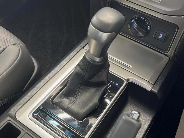 ランドクルーザープラド ＴＸ　Ｌパッケージ　マットブラックエディション　サンルーフ　ＢＩＧ－Ｘ９型ナビ　バックカメラ　セーフティセンス　レーダークルーズ　黒革シート　シートベンチレーション　グレード専用１８インチアルミ　革巻きステアリング　スマートキー　ＬＥＤヘッド（46枚目）