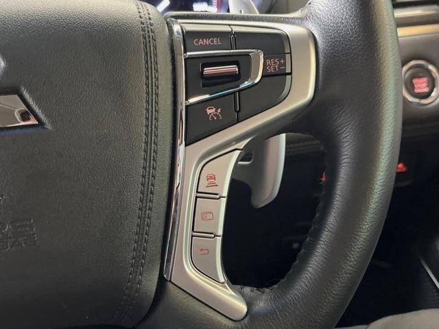 デリカＤ：５ Ｐ　４ＷＤ　ディーゼル　禁煙車　純正１０．１型ナビ　全周囲カメラ　レーダークルーズ　両側電動スライドドア　パワーバックドア　ブラインドスポットモニター　ＬＥＤヘッド　シートヒーター　パワーシート　ＥＴＣ（5枚目）