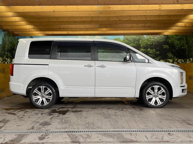 デリカＤ：５ Ｐ　４ＷＤ　ディーゼル　禁煙車　純正１０．１型ナビ　全周囲カメラ　レーダークルーズ　両側電動スライドドア　パワーバックドア　ブラインドスポットモニター　ＬＥＤヘッド　シートヒーター　パワーシート　ＥＴＣ（53枚目）
