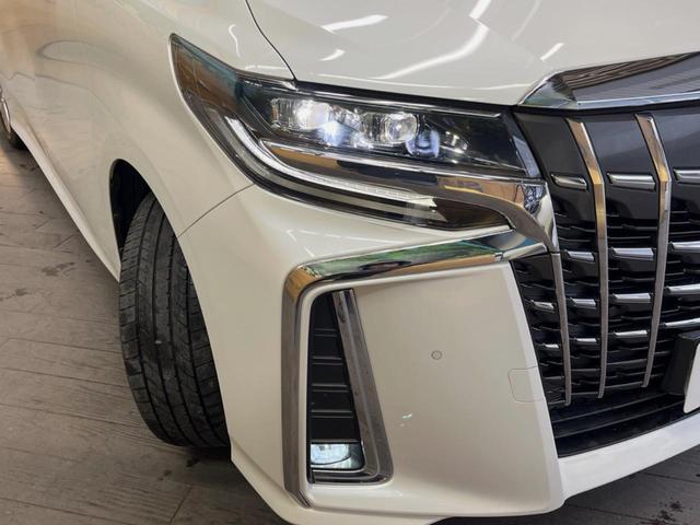 アルファード ２．５Ｓ　９インチディスプレイオーディオ　バックカメラ　両側電動スライドドア　レーダークルーズ　セーフティセンス　ＥＴＣ　デュアルオートエアコン　純正１８インチアルミ　ＬＥＤヘッド　オートブレーキホールド（12枚目）