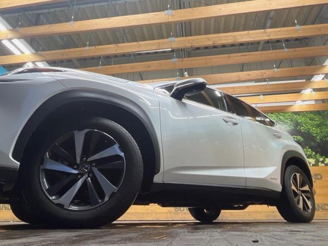 �y�����P�W�C���`�A���~�z�C�[���z�O�ςɃ}�b�`���������A���~�z�C�[���𑕒����Ă���܂��B�e��ЊO�A���~�z�C�[����A�X�^�b�h���X�^�C�����戵�����Ă���܂��B���񂲑��k����������