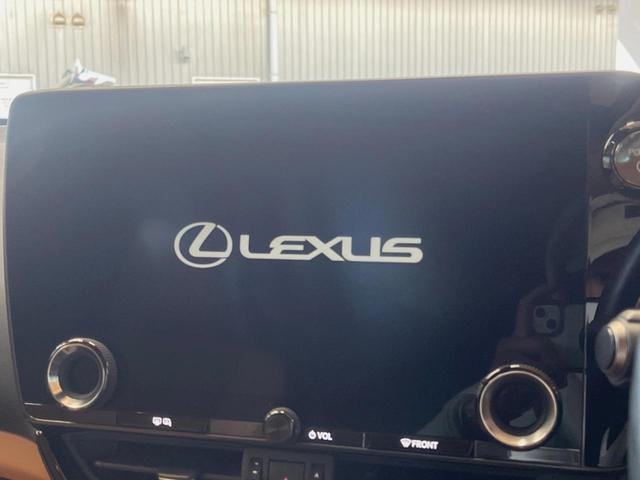 ＮＸ ＮＸ３５０ｈ　バージョンＬ　サンルーフ　１４型ディスプレイオーディオ　全周囲カメラ　プリクラッシュセーフティ　レーダークルーズ　茶革シート　デジタルインナーミラー　純正２０インチアルミ　シートベンチレーション　三眼ＬＥＤヘッド（4枚目）