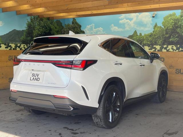 ＮＸ ＮＸ３５０ｈ　バージョンＬ　サンルーフ　１４型ディスプレイオーディオ　全周囲カメラ　プリクラッシュセーフティ　レーダークルーズ　茶革シート　デジタルインナーミラー　純正２０インチアルミ　シートベンチレーション　三眼ＬＥＤヘッド（17枚目）
