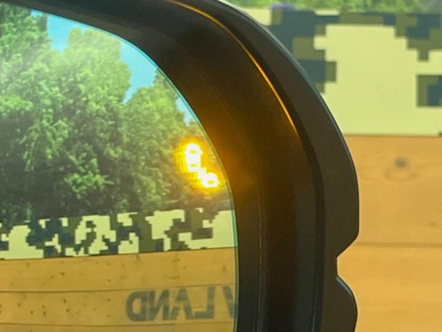 ステップワゴン ｅ：ＨＥＶスパーダ　純正１１．４インチナビ　全周囲カメラ　ホンダセンシング　レーダークルーズ　両側パワスラ　ハーフレザーシート　ブラインドスポットモニター　パワーバックドア　シートヒーター　ＬＥＤヘッド　１６インチアルミ（7枚目）