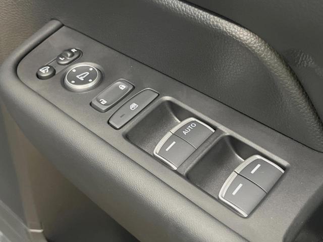 ステップワゴン ｅ：ＨＥＶスパーダ　純正１１．４インチナビ　全周囲カメラ　ホンダセンシング　レーダークルーズ　両側パワスラ　ハーフレザーシート　ブラインドスポットモニター　パワーバックドア　シートヒーター　ＬＥＤヘッド　１６インチアルミ（29枚目）