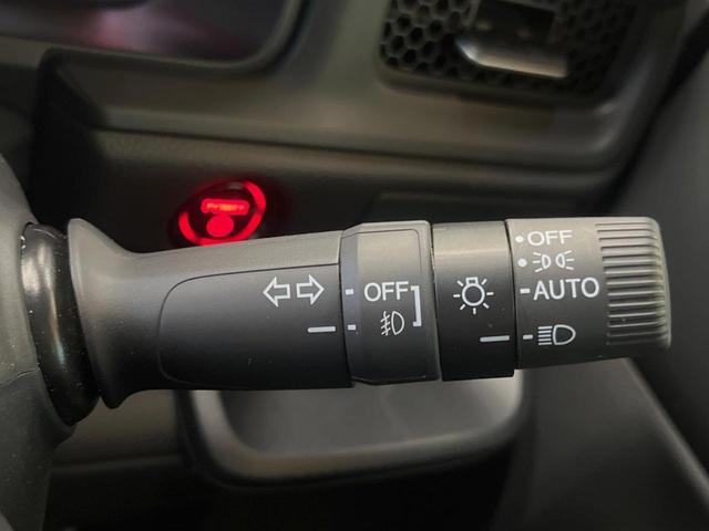 ステップワゴン ｅ：ＨＥＶスパーダ　純正１１．４インチナビ　全周囲カメラ　ホンダセンシング　レーダークルーズ　両側パワスラ　ハーフレザーシート　ブラインドスポットモニター　パワーバックドア　シートヒーター　ＬＥＤヘッド　１６インチアルミ（40枚目）