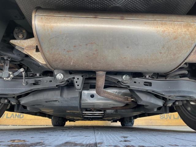 ����肪���ꂢ�Ȃ����ɁA�h�K���H�̎{�H���I�X�X���B�~��n��͂������A���ݕ��ɂ��Z���̕���A��Ń}�����E�E�B���^�[�X�|�[�c���������ɂ��D�]���������Ă���܂��B