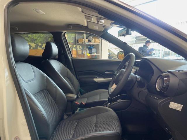 キックス X 純正9インチナビ 全周囲カメラ インテリジェントエマージェンシー プロパイロット 禁煙車 ハーフレザーシート コーナーセンサー ルーフレール オートブレーキホールド LEDヘッド 17インチアルミ(8枚目)