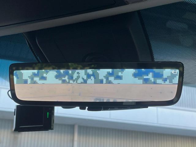 �y�f�W�^���C���i�[�~���[�z��Ȃ̑傫�ȉו��⓯��҂Ō�����m�F���Â炢���ł����S�I�J�������B�e�����ԗ�����̉f�������[���~���[���ɕ\���B�N���A�Ȏ��E�ŏ󋵂̊m�F���\�ł��I